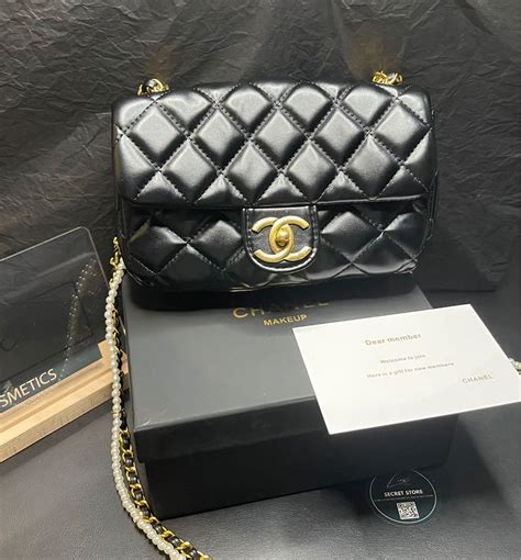 chanel beauty bags|chanel makeup bag free gift.